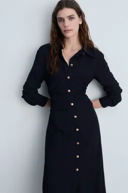 Vestido midi cintura drapeada de Mango en Vestidos para argentina