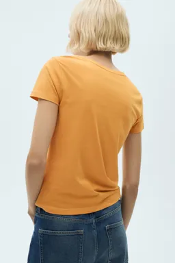 Remera algodón logo de Mango en Remeras para argentina