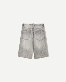 Bermuda denim corte amplio de Bershka en Bermudas y Shorts para argentina