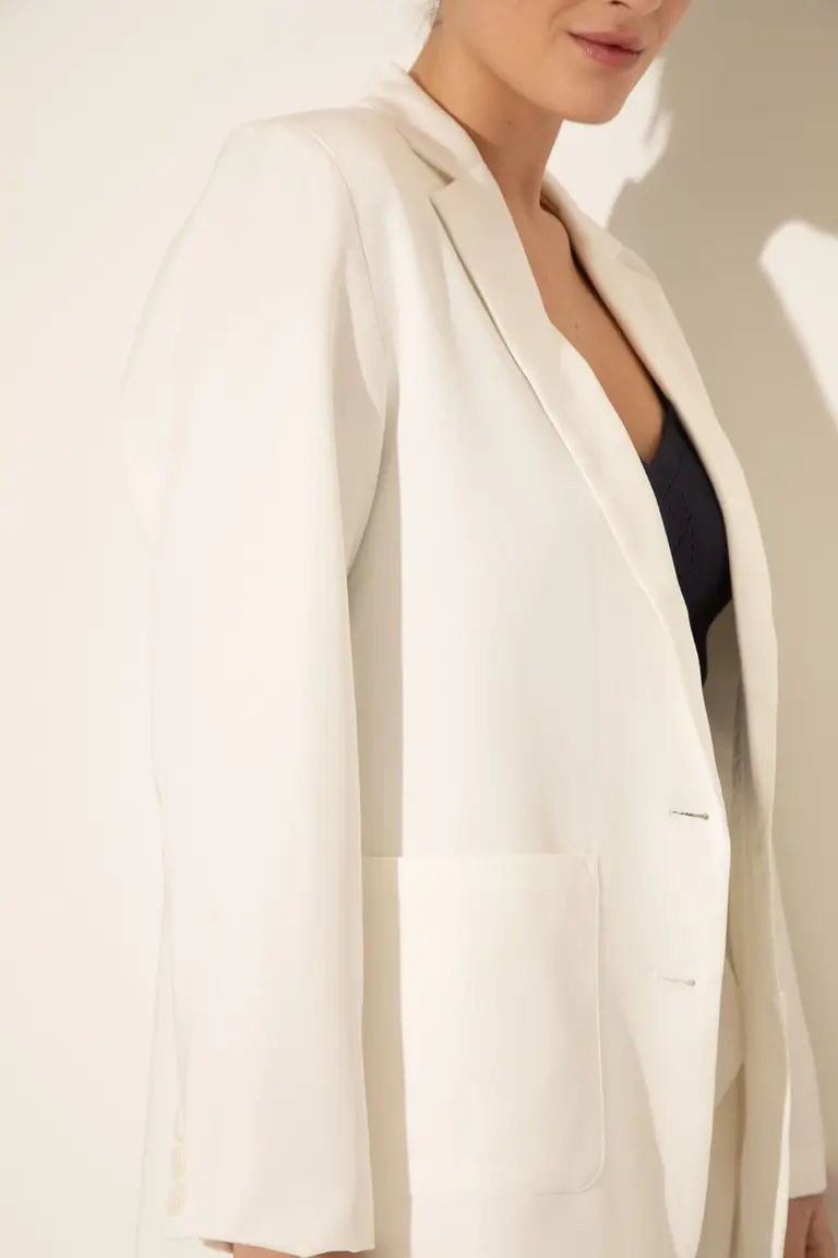 Blazer de corte recto y largo modular en material 100% tencel para mujer de Portsaid en Blazers para argentina