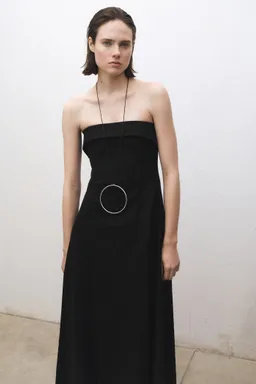 Vestido evasé palabra honor de Mango en Vestidos para argentina