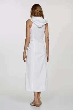 Vestido capucha con cremallera de Mango en Vestidos para argentina