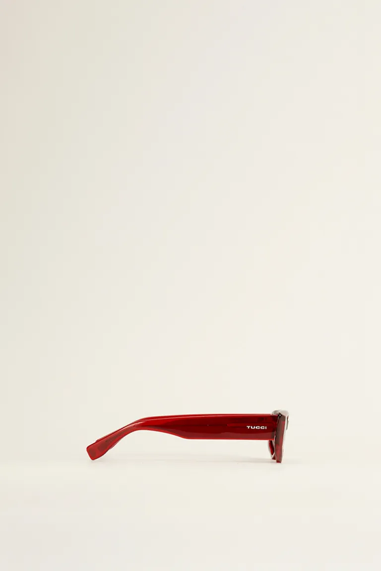 Lentes de sol polarizados con diseño exclusivo para realzar tu look de verano de Tucci en Anteojos para argentina