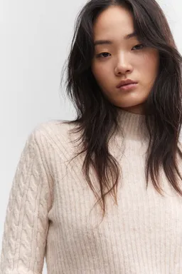 Jersey trenzado cuello perkins de Mango en Buzos y Sweaters para argentina