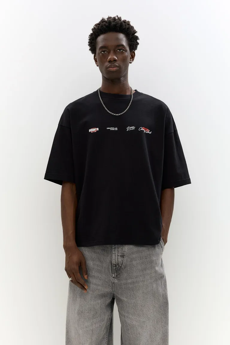 Remera stwd gráfico cerezas de Pull&Bear en Remeras y Polos para argentina