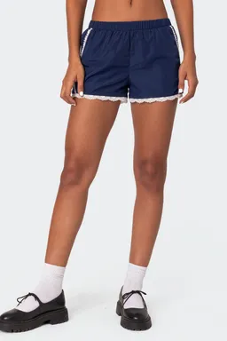 Kallie short deportivo encaje de Edikted en Shorts para argentina