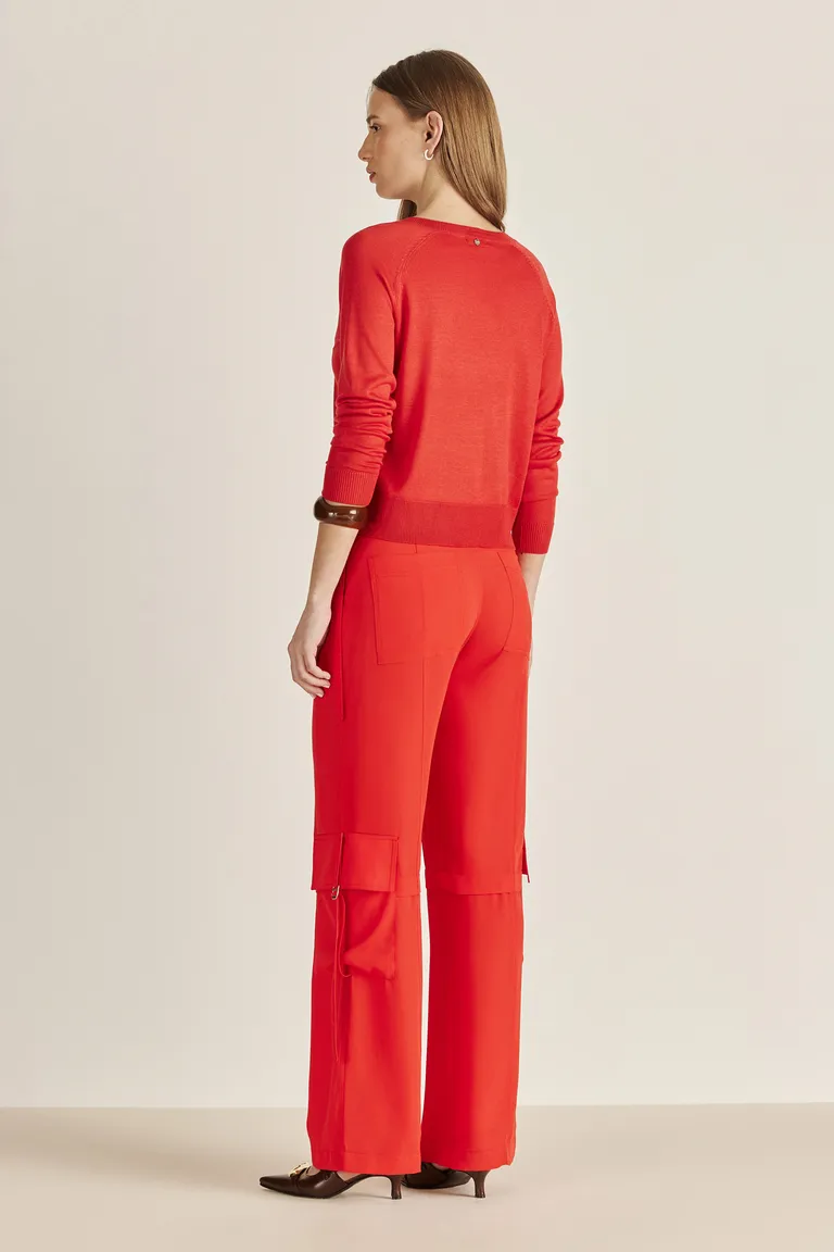 Suéter básico de viscosa con escote pronunciado y bordado de marca de Tucci en Buzos y Sweaters para argentina