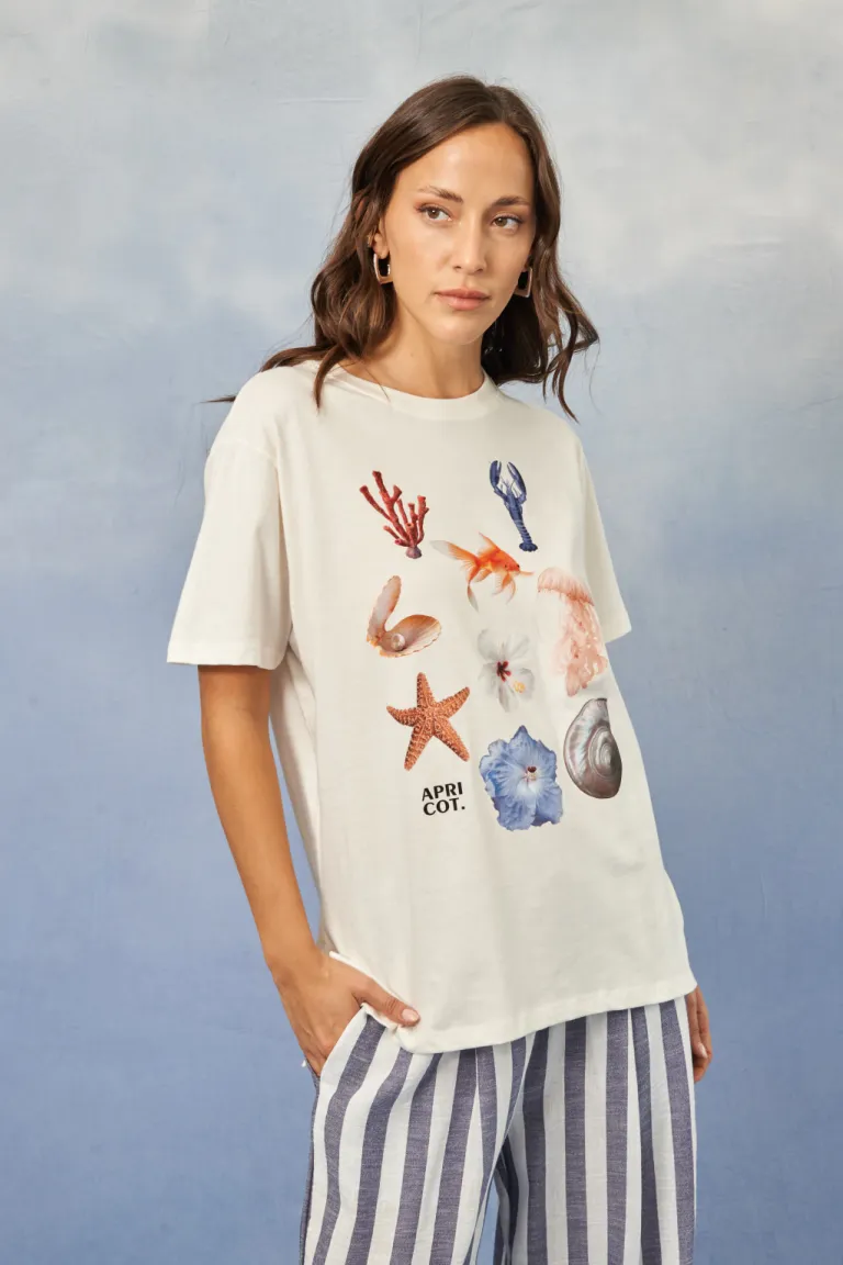 Remera blanca con estampado marino para mujer de Apricot en Remeras para argentina