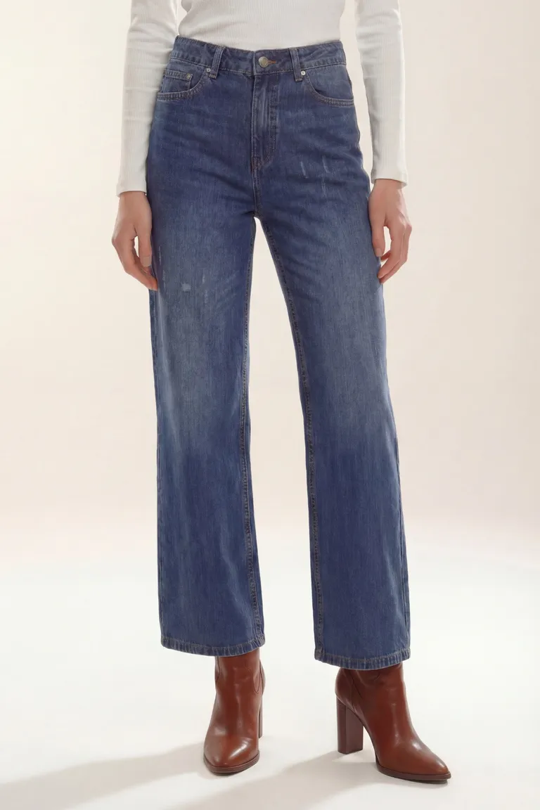 Pantalón tiro alto corte wide leg de calce amplio de Akiabara en Pantalones para argentina