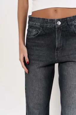 Jean denim mom noah de Magda en Pantalones para argentina
