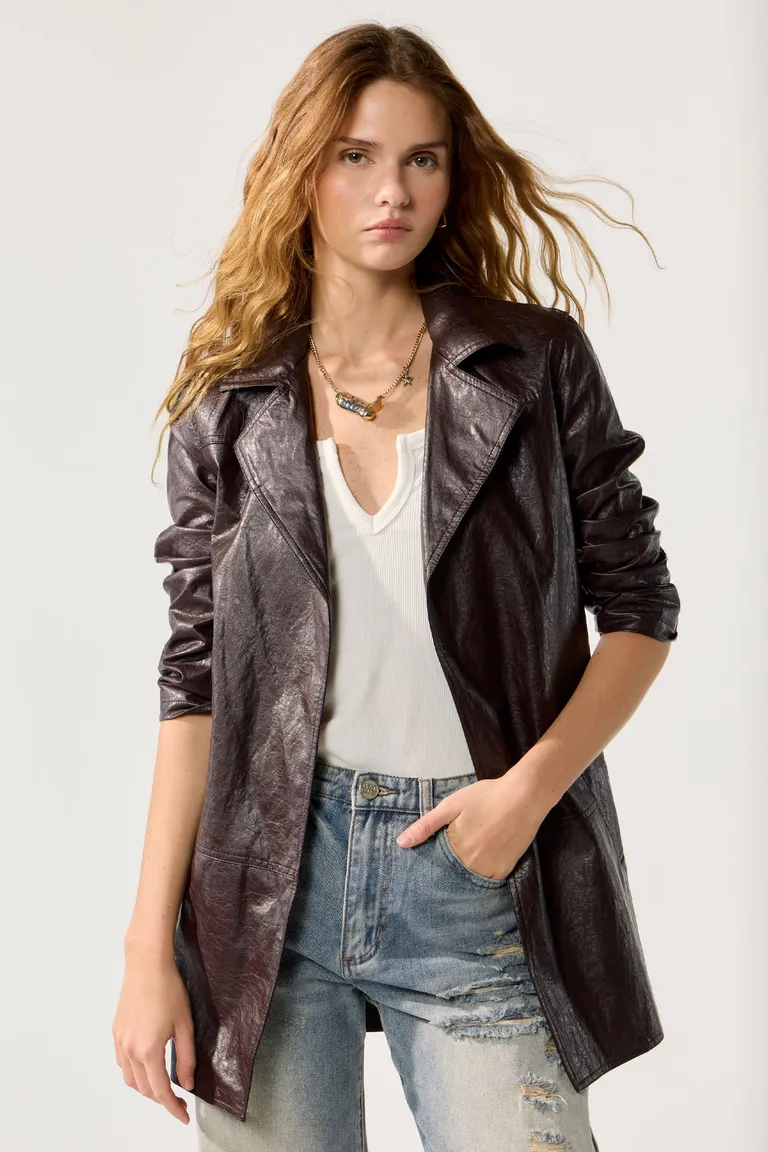 Chaqueta de diseño elegante y versátil para mujeres de Cuesta Blanca en Chaquetas para argentina