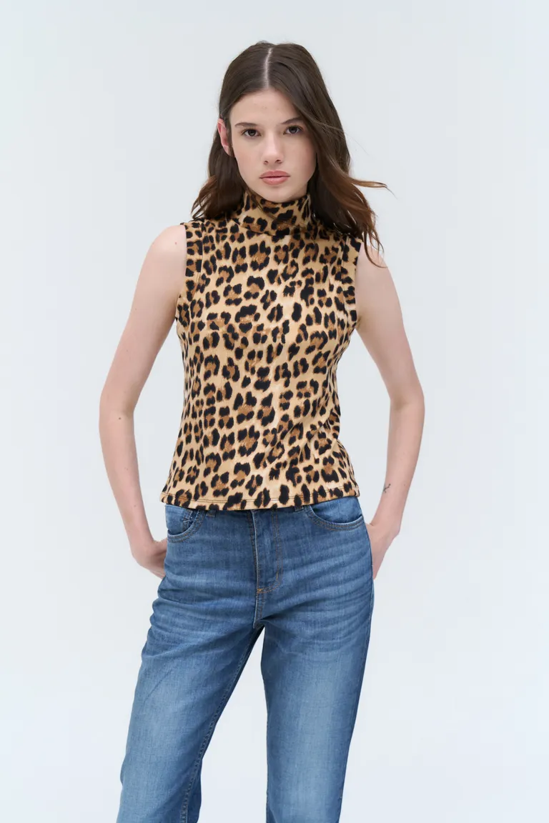 Remera natalio animal print de Nare en Remeras para argentina