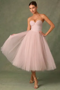 Vestido midaxi corsé de tul de Oh Polly en Vestidos para argentina