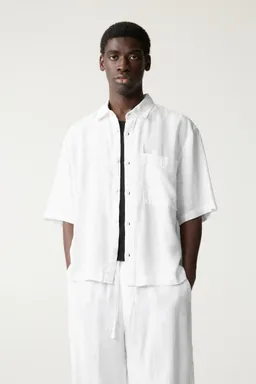 Camisa boxy lino de Pull&Bear en Camisas para argentina