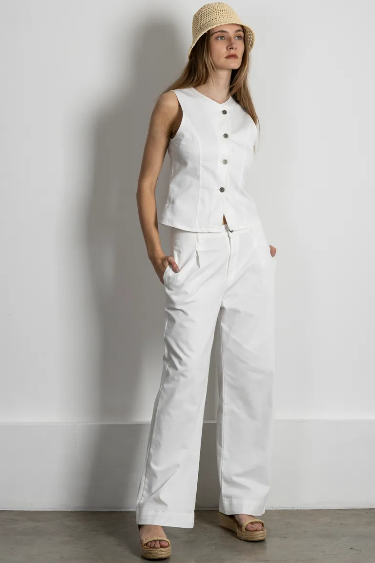 Pantalón blanco de corte recto y elegante diseño para mujer de Kill en Pantalones para argentina