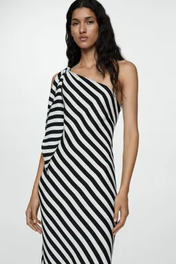 Vestido asimétrico rayas de Mango en Vestidos para argentina