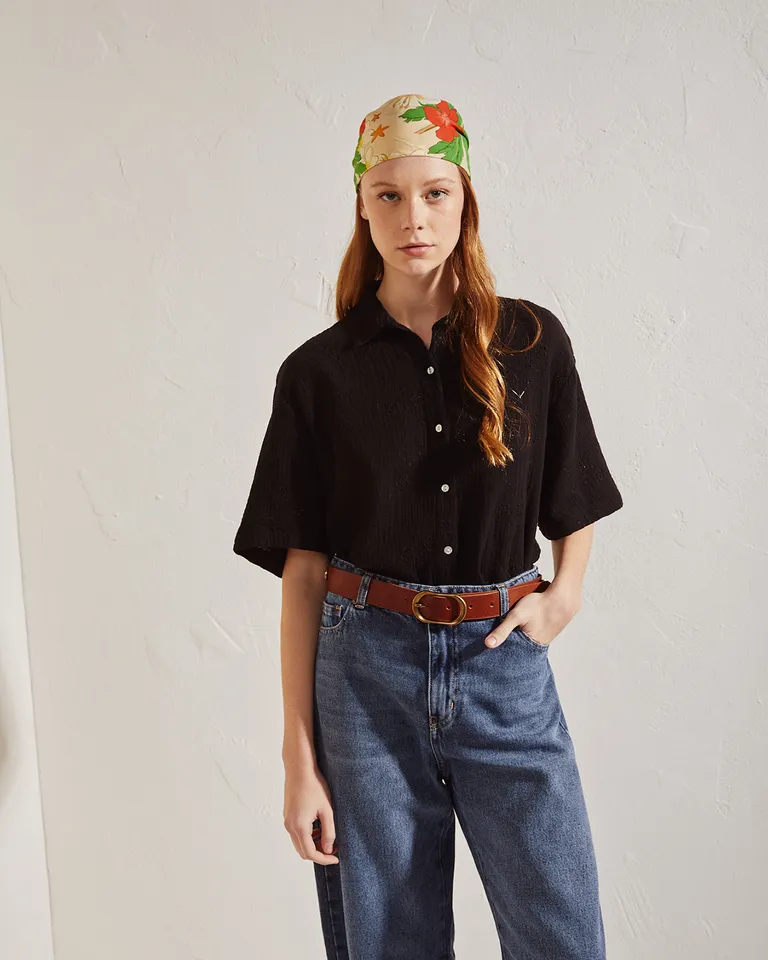 Camisa de manga corta en broderie de gasa doble con botones nacarados de Wanama en Camisas para argentina