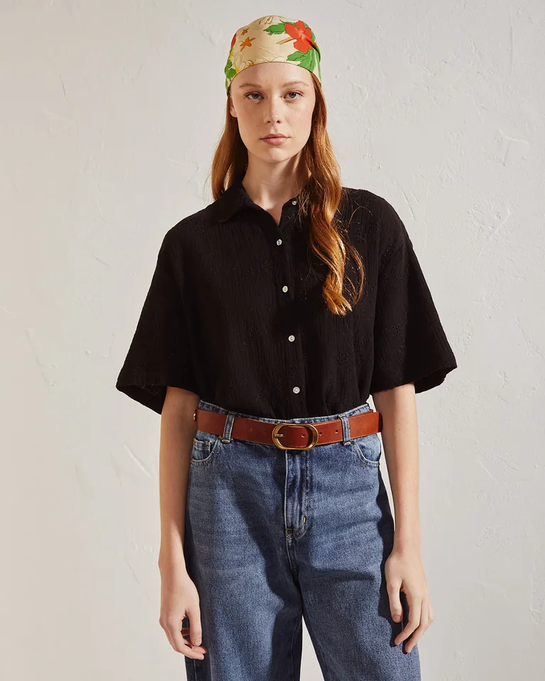Camisa de manga corta en broderie de gasa doble con botones nacarados de Wanama en Camisas para argentina