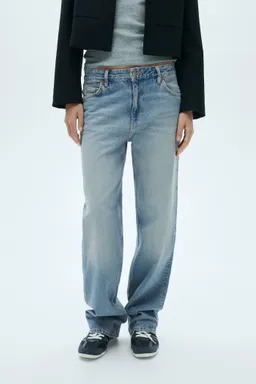 Jeans rectos tiro bajo de Mango en Pantalones para argentina