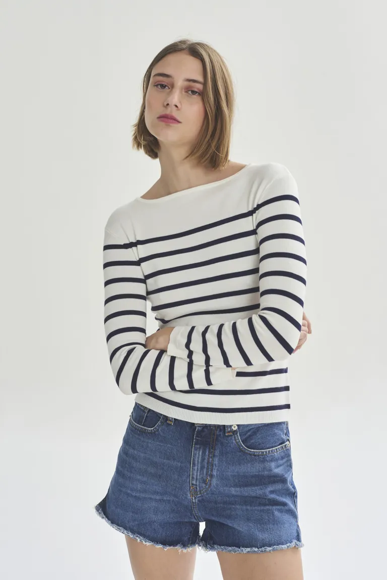 Sweater a rayas de diseño elegante y versátil para mujer de Akiabara en Buzos y Sweaters para argentina