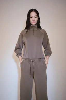 Pantalón jogger cintura elástica de Mango en Pantalones para argentina