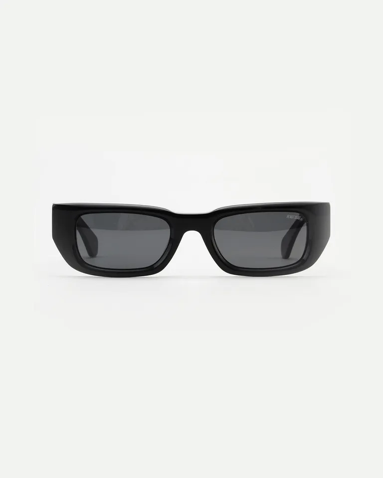 Gafas de sol de acetato negro con lentes polarizadas y patillas ajustables de Ay Not Dead en Anteojos para argentina