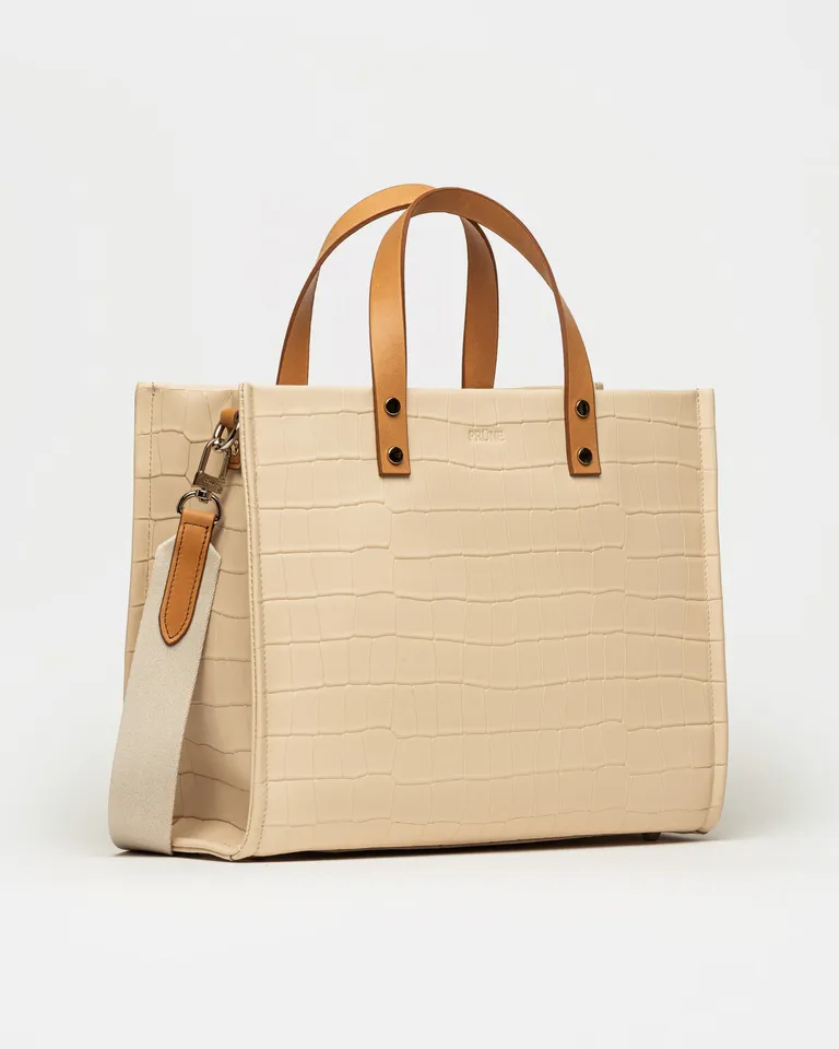 Cartera de mano capri en acabado croco mate, práctica y moderna para uso diario de Prüne en Bolsos y Carteras para argentina