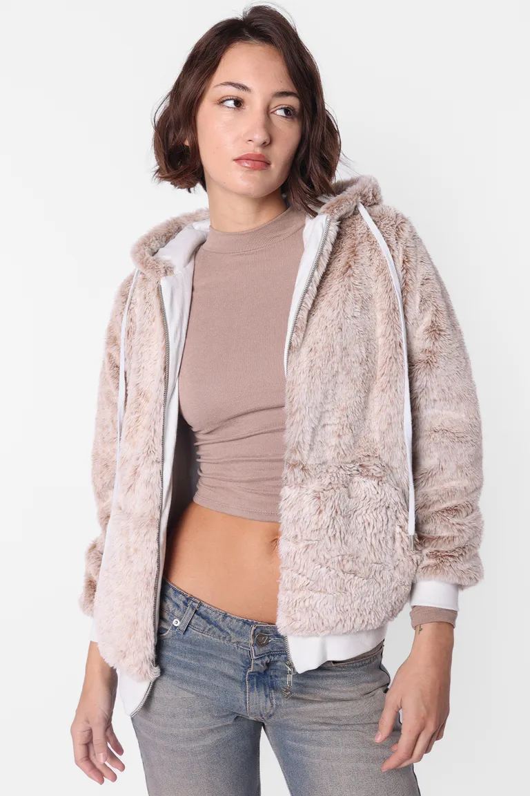 Campera de piel sintética con capucha y bolsillos, perfecta para abrigo y estilo de Top White en Chaquetas para argentina