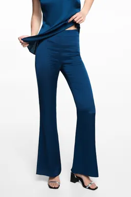 Pantalón acampanado fiesta de Mango Teen en Pantalones para argentina