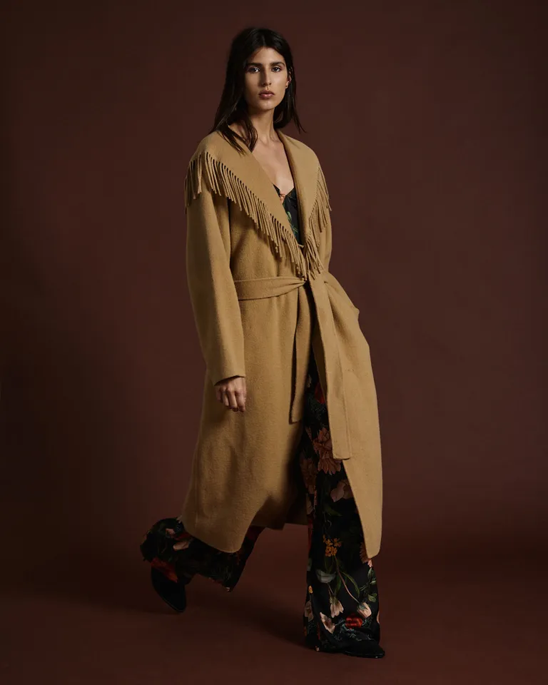 Pantalon de corte amplio con estampa floral y calce fluido de Wanama en Pantalones para argentina