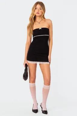 Mini vestido miri con encaje de Edikted en Vestidos para argentina