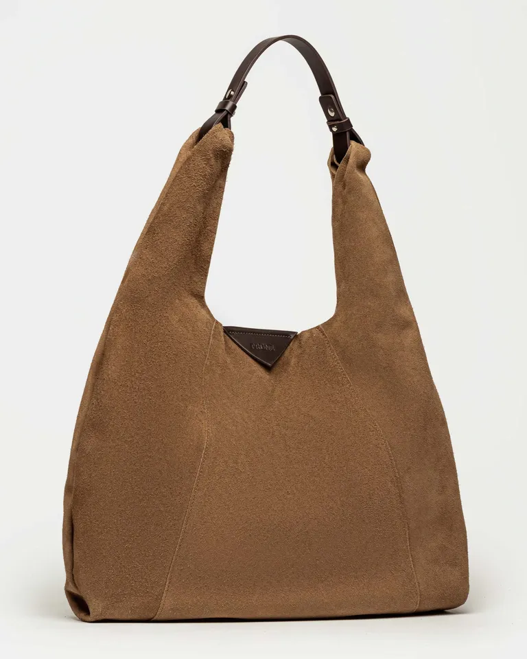 Bolso shopper de hombro con diseño amplio y terminaciones minimalistas para uso diario de Prüne en Bolsos y Carteras para argentina