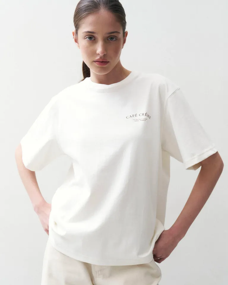 Remera Blanca Oversize con Estampa y Bordado en la Espalda de Sky en Remeras para argentina