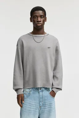 Jersey detalles costuras stwd de Pull&Bear en Buzos y Sweaters para argentina