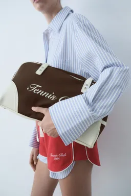 Bolso hombro contraste estampado de Mango en Bolsos y Carteras para argentina