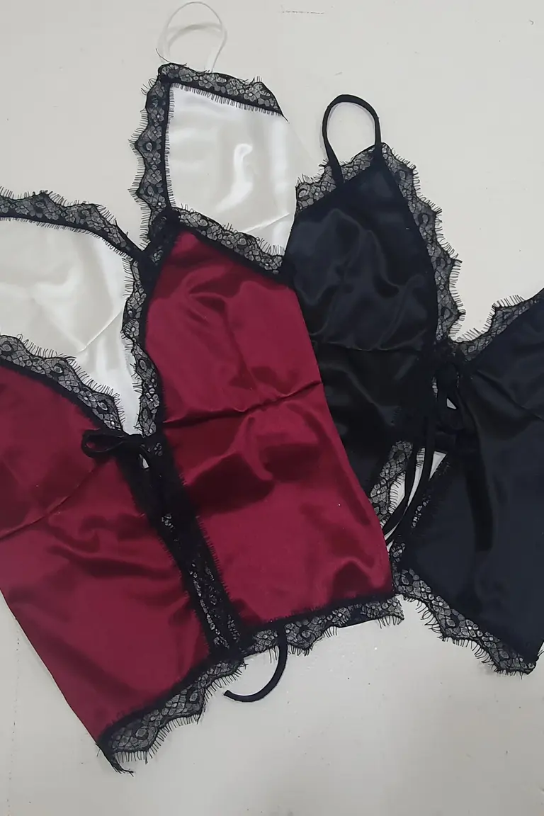 Elegante Top Coqueto de Glamb en Tops para argentina