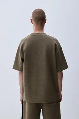 Sudadera manga corta textura de Lefties en Buzos y Sweaters para argentina