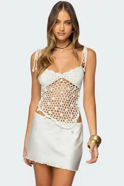 Top crochet asimétrico shelley de Edikted en Tops para argentina
