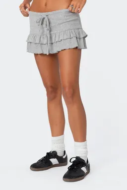 Mini faldashort rizada terry delia de Edikted en Shorts para argentina