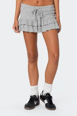 Mini faldashort rizada terry delia de Edikted en Shorts para argentina