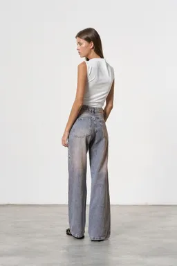 Jean denim wide vince de Magda en Pantalones para argentina