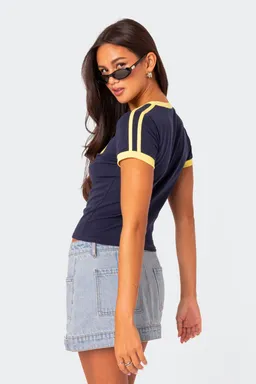 Remera kassidy con contraste de Edikted en Remeras para argentina
