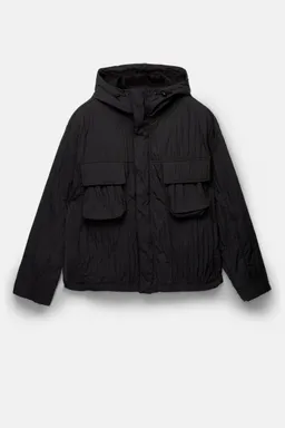 Piloto arrugado con capucha de Pull&Bear en Abrigos y Camperas para argentina