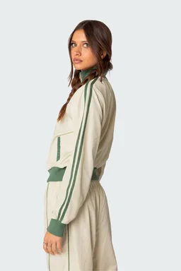 Campera deportiva nylon superstar de Edikted en Chaquetas para argentina