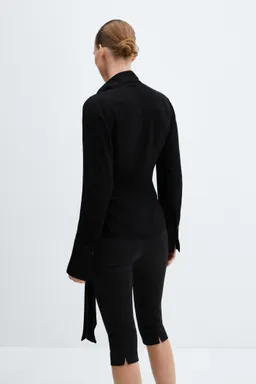 Blusa cruzada con lazo de Mango en Blusas para argentina