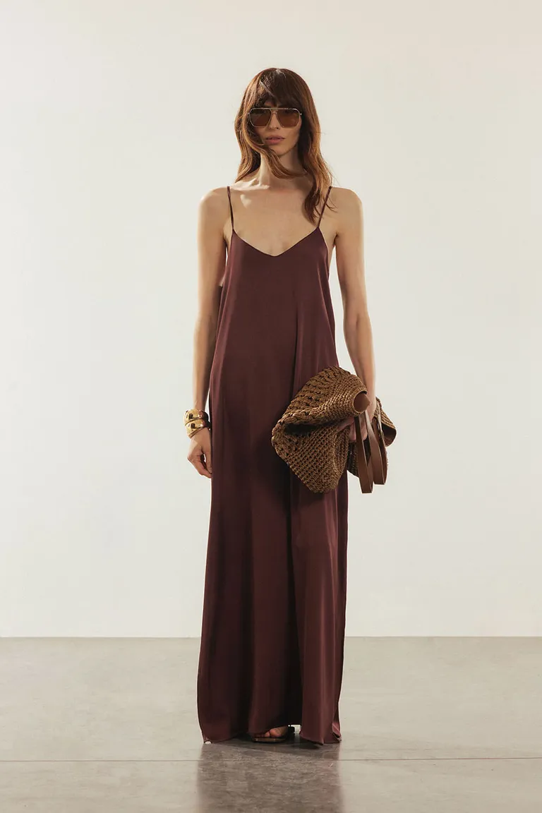 Vestido de estilo lencero con escote en V y aberturas laterales de Portsaid en Vestidos para argentina