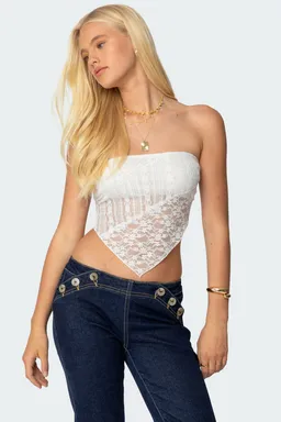 Top pañuelo encaje transparente de Edikted en Tops para argentina