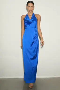 saten buche tableado lateral de Design Plus en Vestidos para argentina