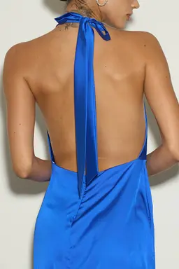 saten buche tableado lateral de Design Plus en Vestidos para argentina