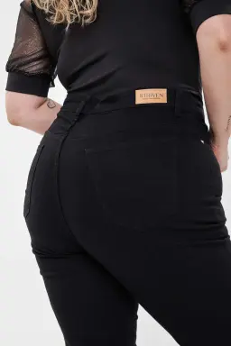 Skinny curvy negro clasico parda de Striven en Pantalones para argentina
